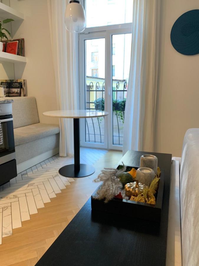 Miro Rooms French - Quiet Chic, Free Private Parking Riga Exterior foto